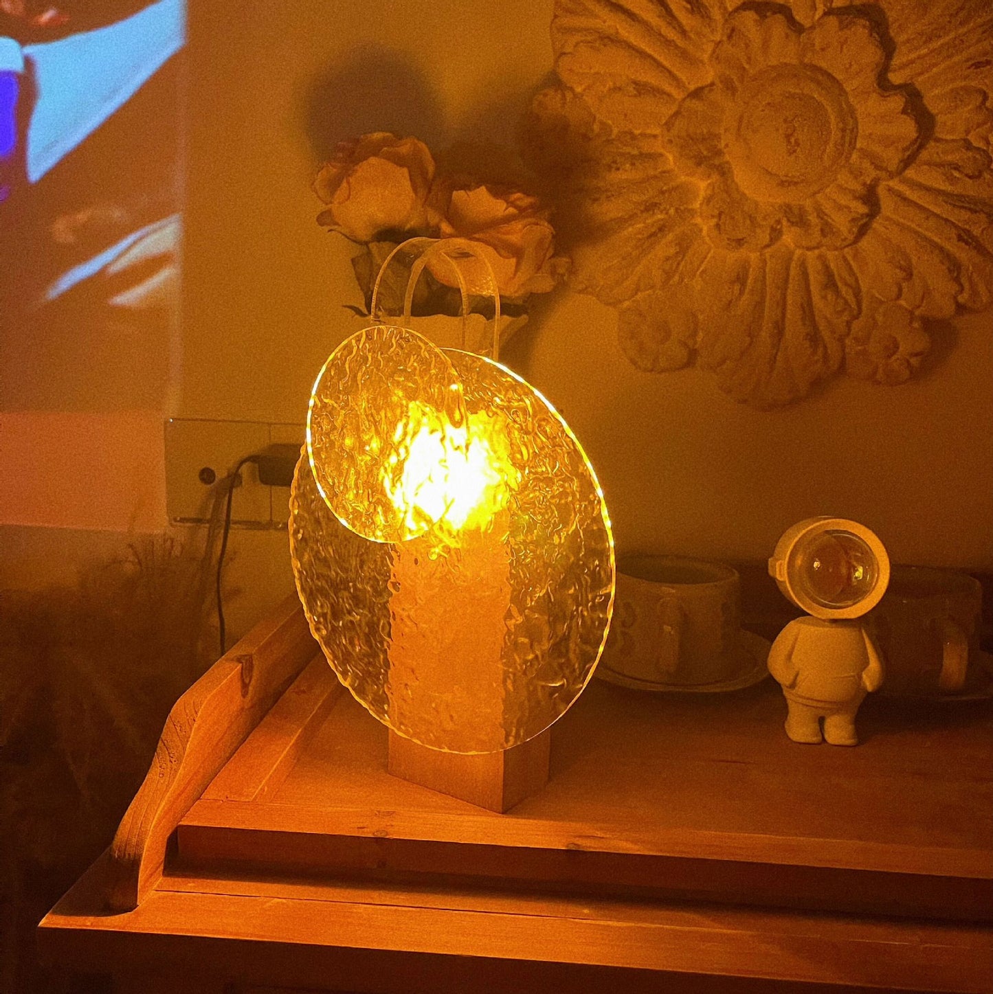 Ripple Glow Table Lamp