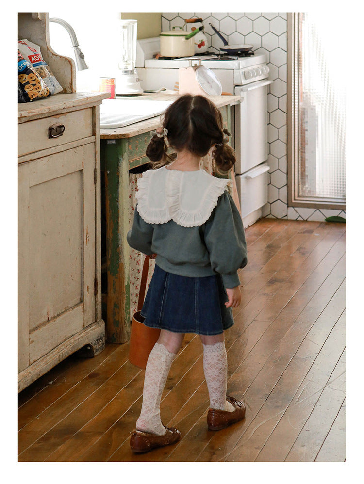 Lace-Collar Sweet Sweater