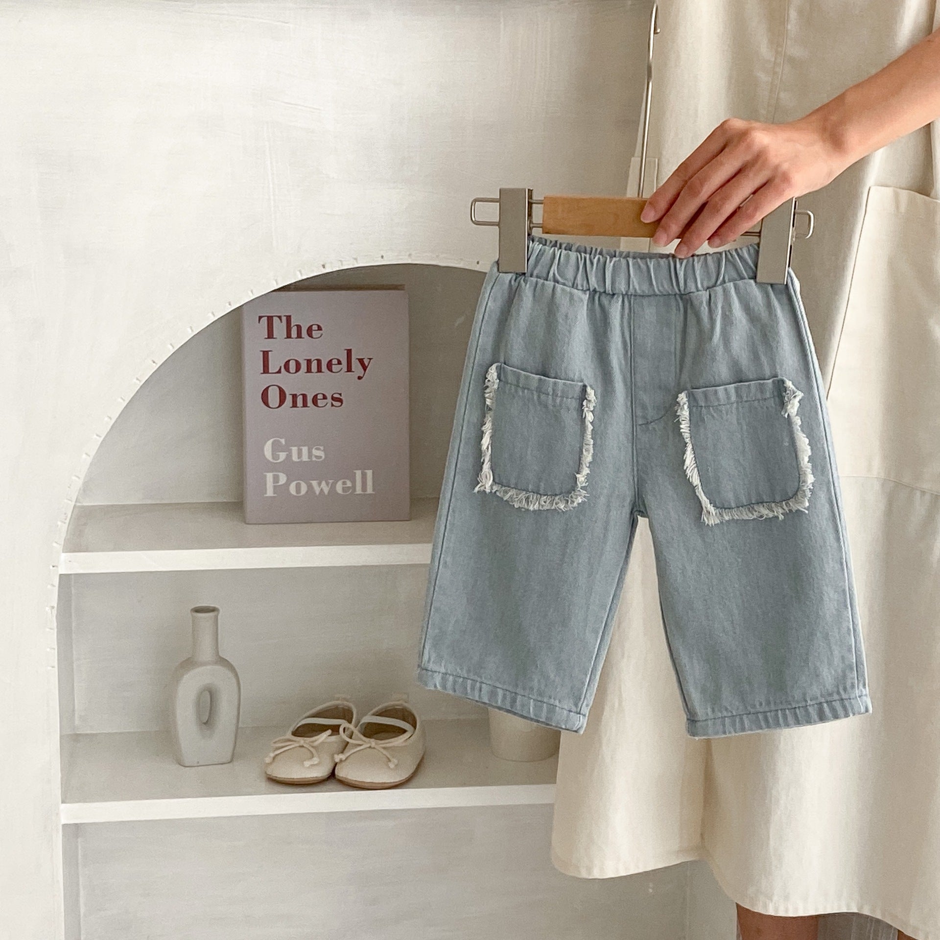 Fern Cropped Denim waistband detail