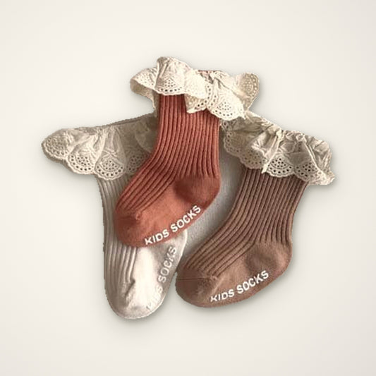Lace Meadow Baby Socks – E For Egg