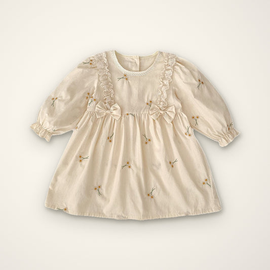 Daisy Bow Heirloom Romper – E For Egg